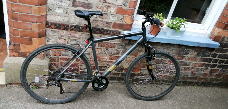 apollo guru mens hybrid bike